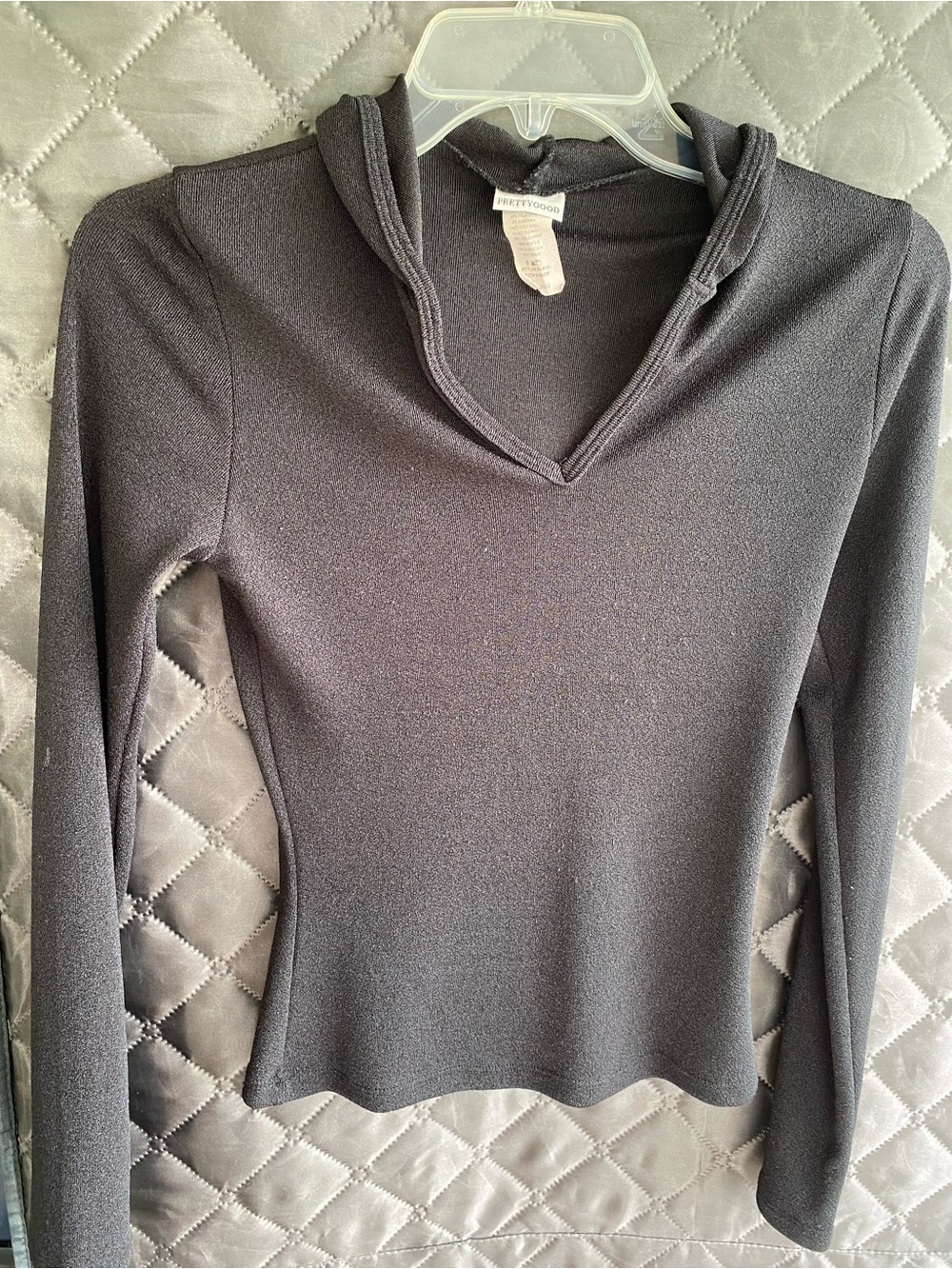 Vintage 90s PRETTYGOOD Made in USA Black V-Neck Hooded Top - Size S